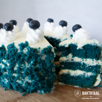 Blue velvet taart maken