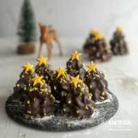 Kerstboompjes van schuim en chocolade recept