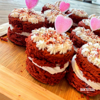 Red Velvet gebakjes voor Valentijnsdag