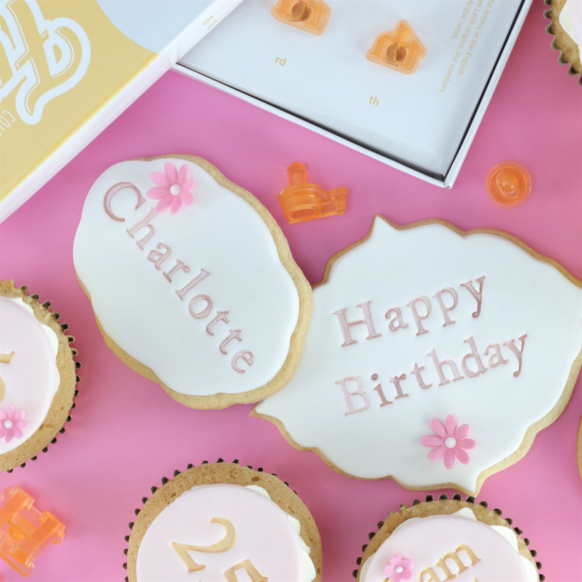 PME Tekst Stempelset Cupcake/Cookie Fun Fonts - Collectie 2